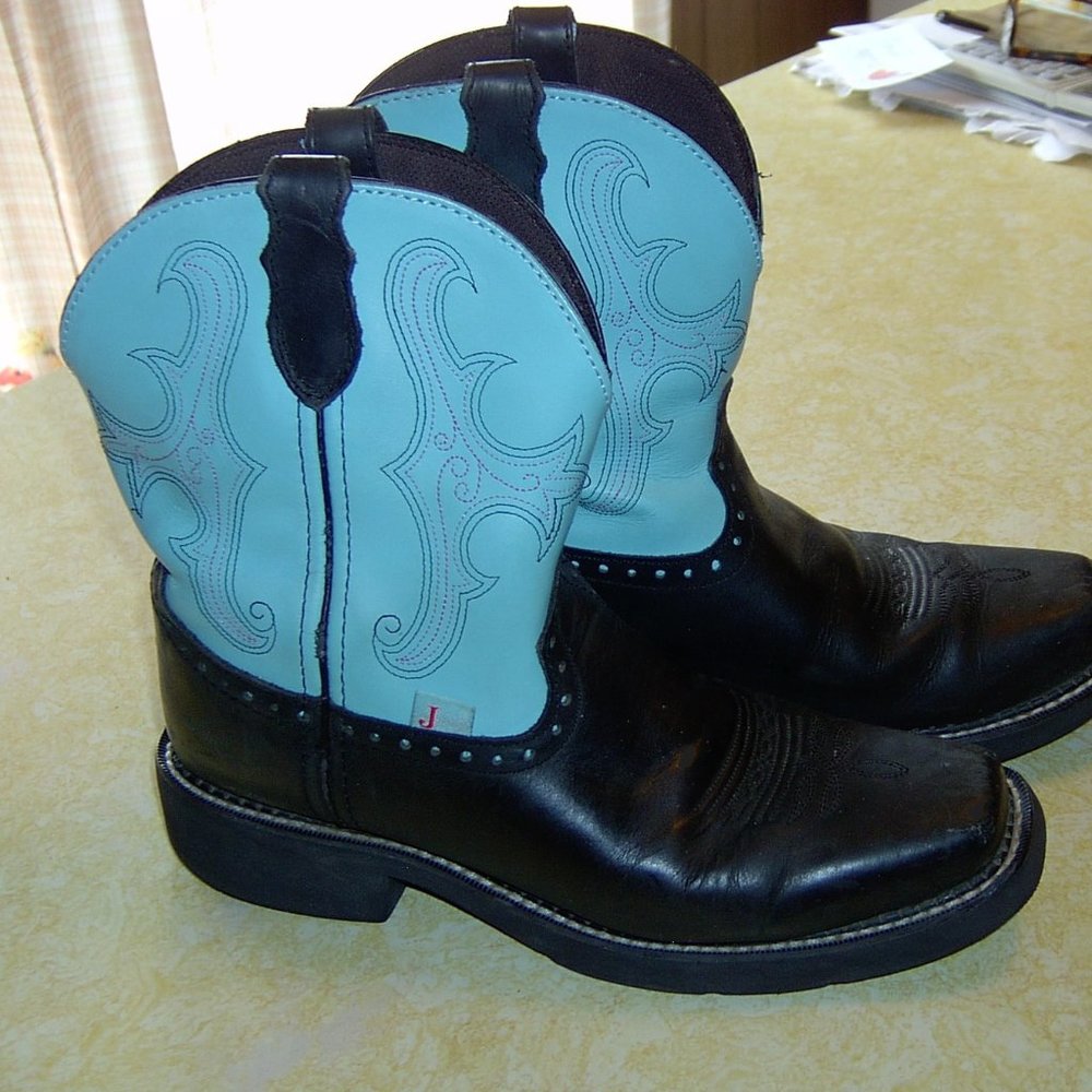 Ladies Justin Western Boots